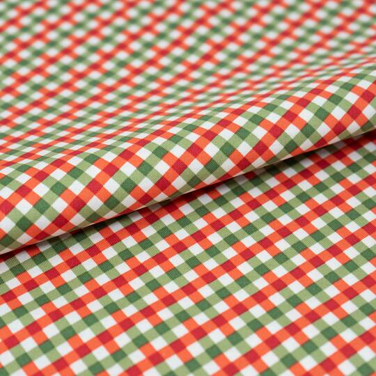 SINGER Christmas Holiday Gnomes Plaid Cotton Fabric